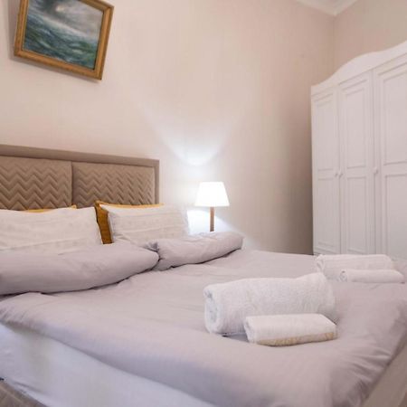 Old Town-Booking Apartment 트빌리시 외부 사진